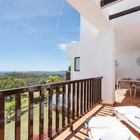 Incredible Apartment With Sea Views And Balcony Михас Экстерьер фото