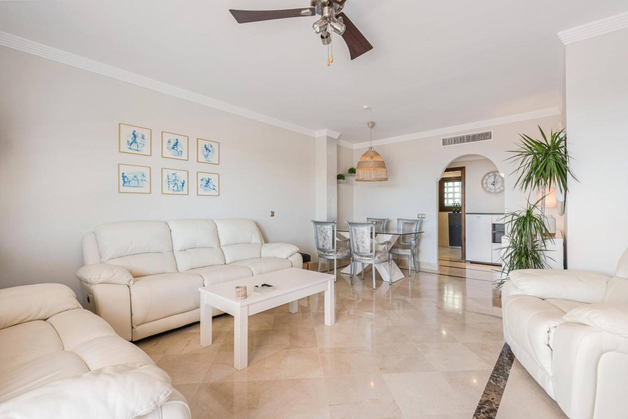 Incredible Apartment With Sea Views And Balcony Михас Экстерьер фото