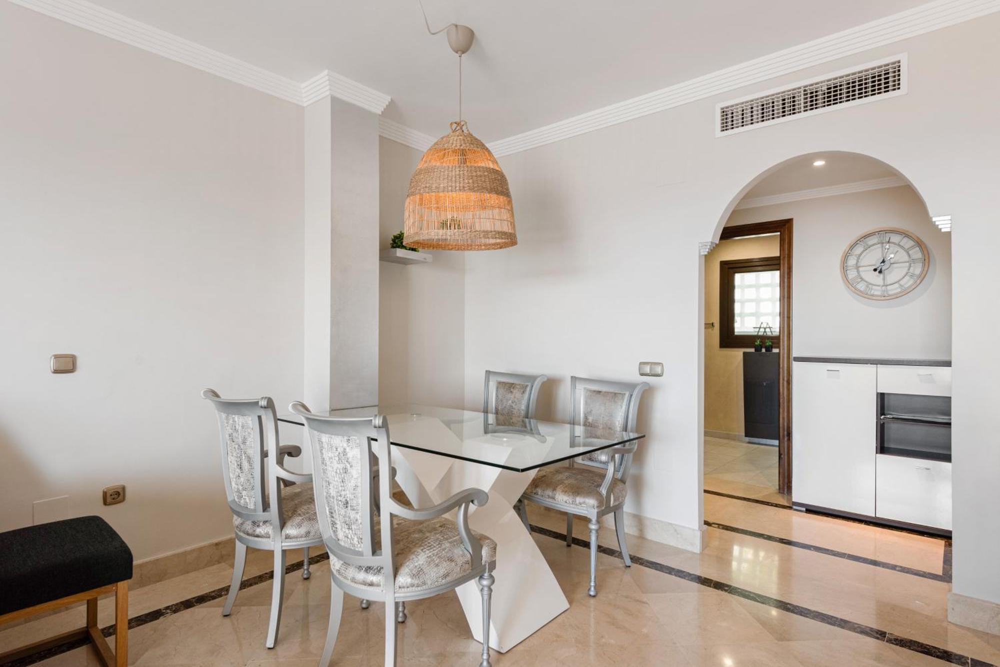Incredible Apartment With Sea Views And Balcony Михас Экстерьер фото